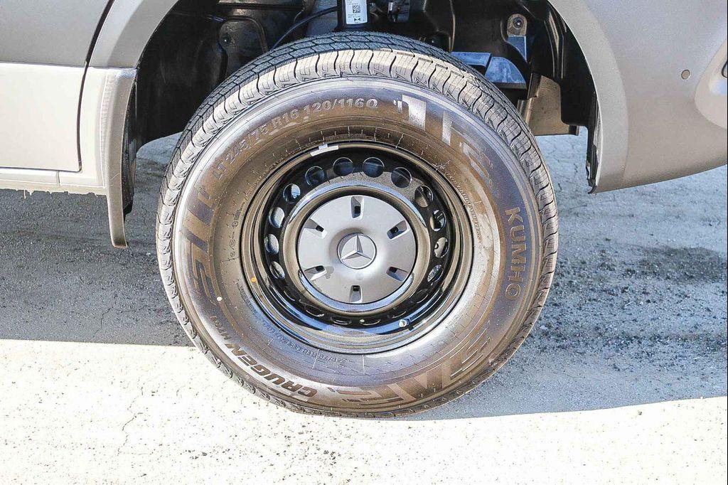 new 2026 Mercedes-Benz Sprinter 2500 car, priced at $80,068