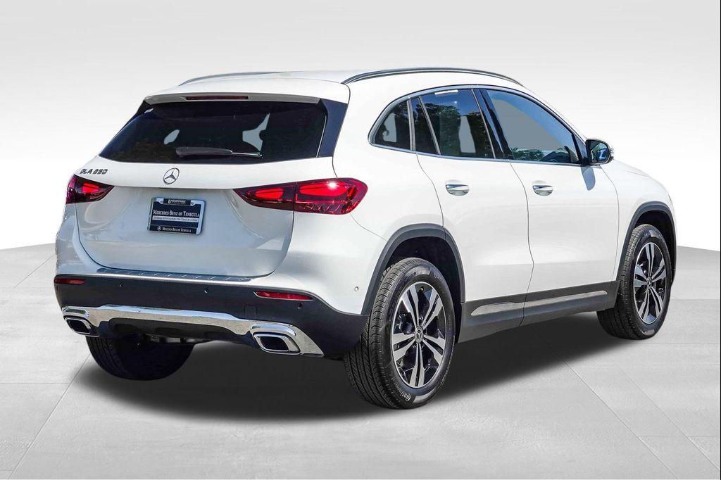 used 2025 Mercedes-Benz GLA 250 car, priced at $39,996