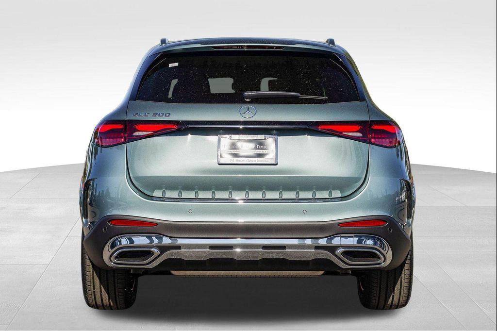 new 2026 Mercedes-Benz GLC 300 car, priced at $60,175