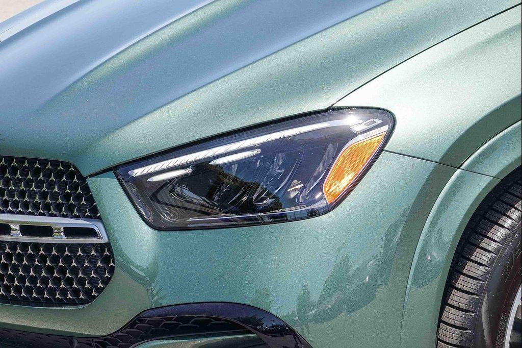 new 2026 Mercedes-Benz GLE 450 car, priced at $92,270
