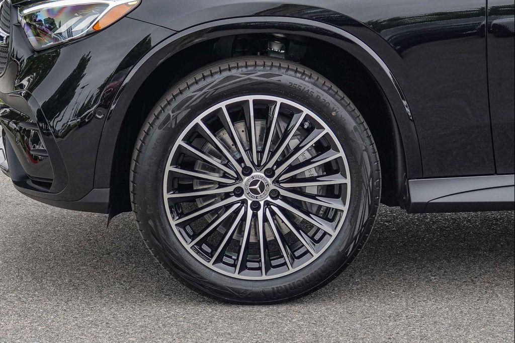 new 2026 Mercedes-Benz GLC 300 car, priced at $59,900