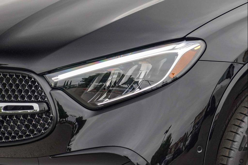 new 2026 Mercedes-Benz GLC 300 car, priced at $59,900