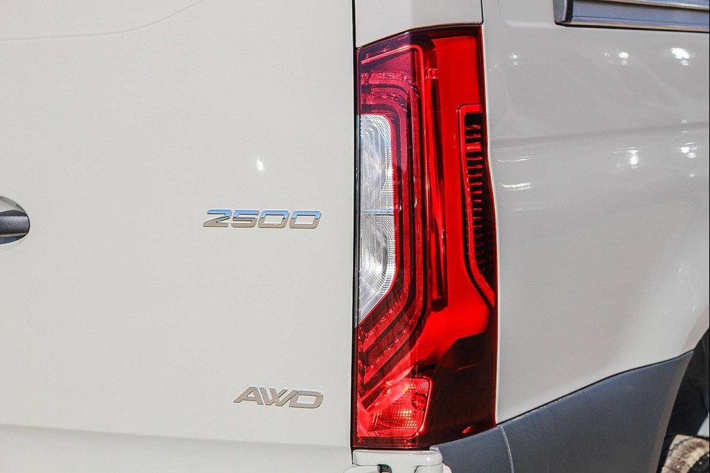 new 2026 Mercedes-Benz Sprinter 2500 car, priced at $80,068