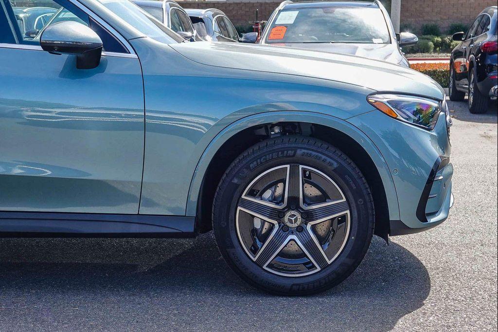new 2026 Mercedes-Benz GLC 300 car, priced at $59,250
