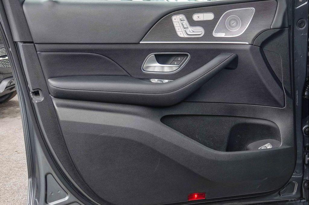 used 2020 Mercedes-Benz GLE 350 car, priced at $29,909