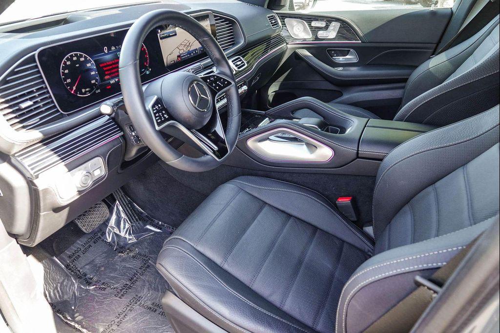 new 2025 Mercedes-Benz GLE 450 car, priced at $95,765