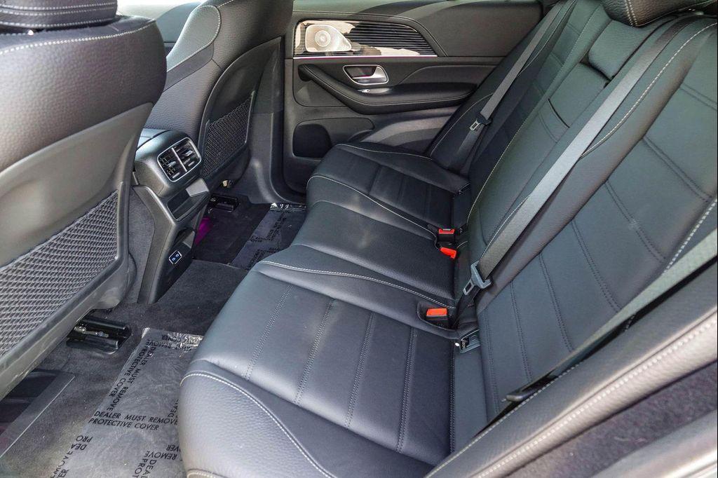 new 2025 Mercedes-Benz GLE 450 car, priced at $95,765