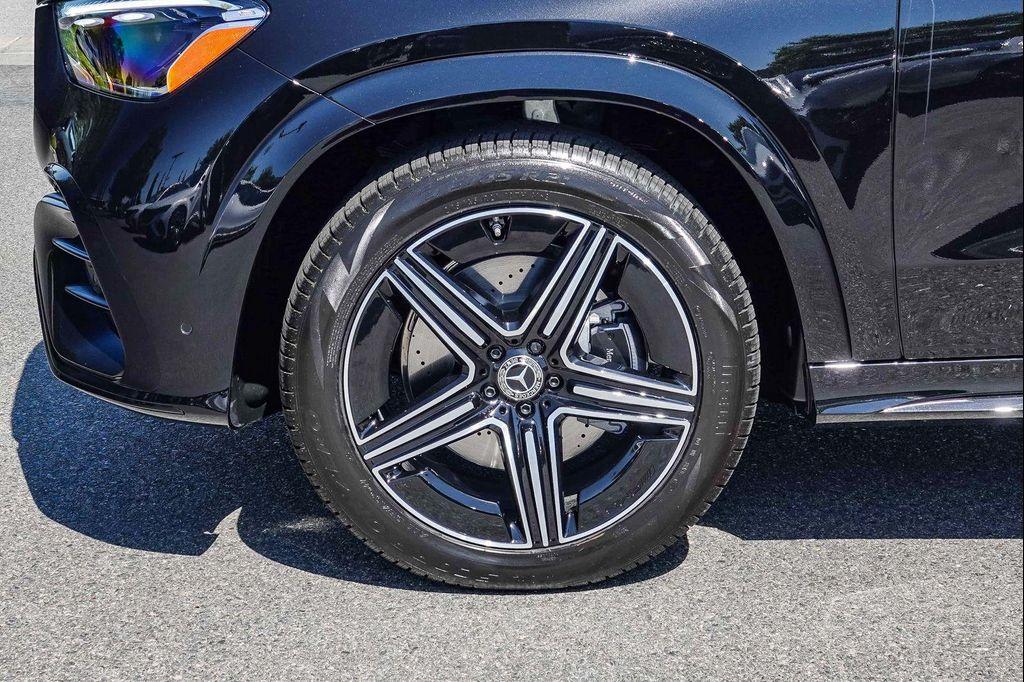 new 2026 Mercedes-Benz GLE 450 car, priced at $79,435