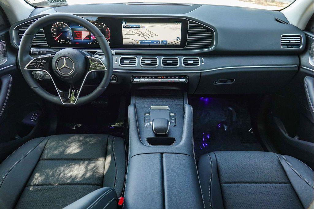 new 2026 Mercedes-Benz GLE 450 car, priced at $79,435