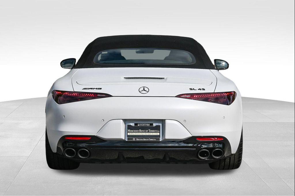 new 2025 Mercedes-Benz AMG SL 43 car, priced at $119,060
