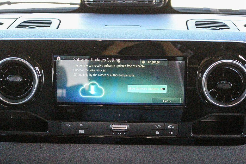 new 2025 Mercedes-Benz Sprinter 2500 car, priced at $75,331