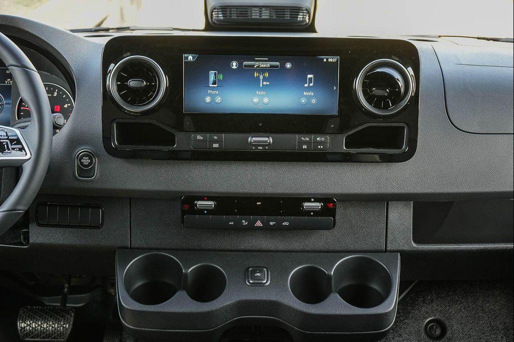 new 2026 Mercedes-Benz Sprinter 2500 car, priced at $82,786