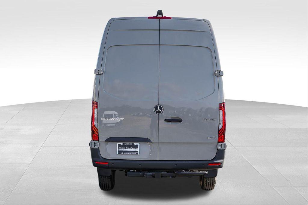 new 2026 Mercedes-Benz Sprinter 2500 car, priced at $82,786