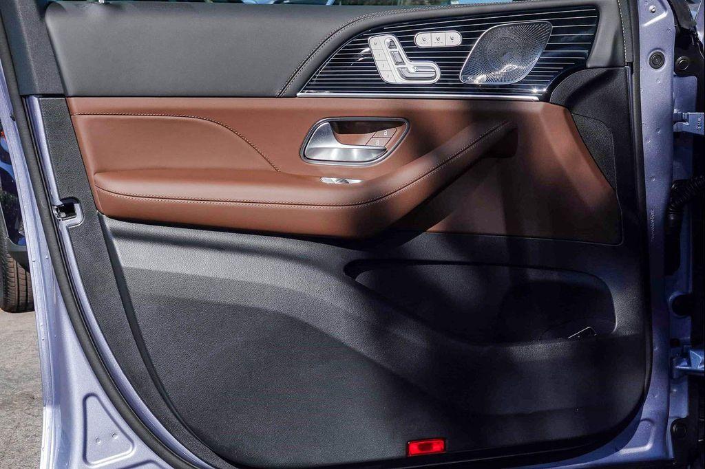 new 2026 Mercedes-Benz AMG GLE 53 car, priced at $114,240