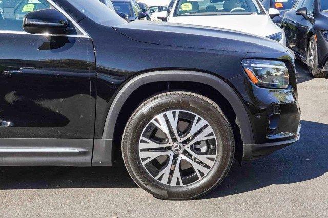 used 2024 Mercedes-Benz GLB 250 car, priced at $35,996