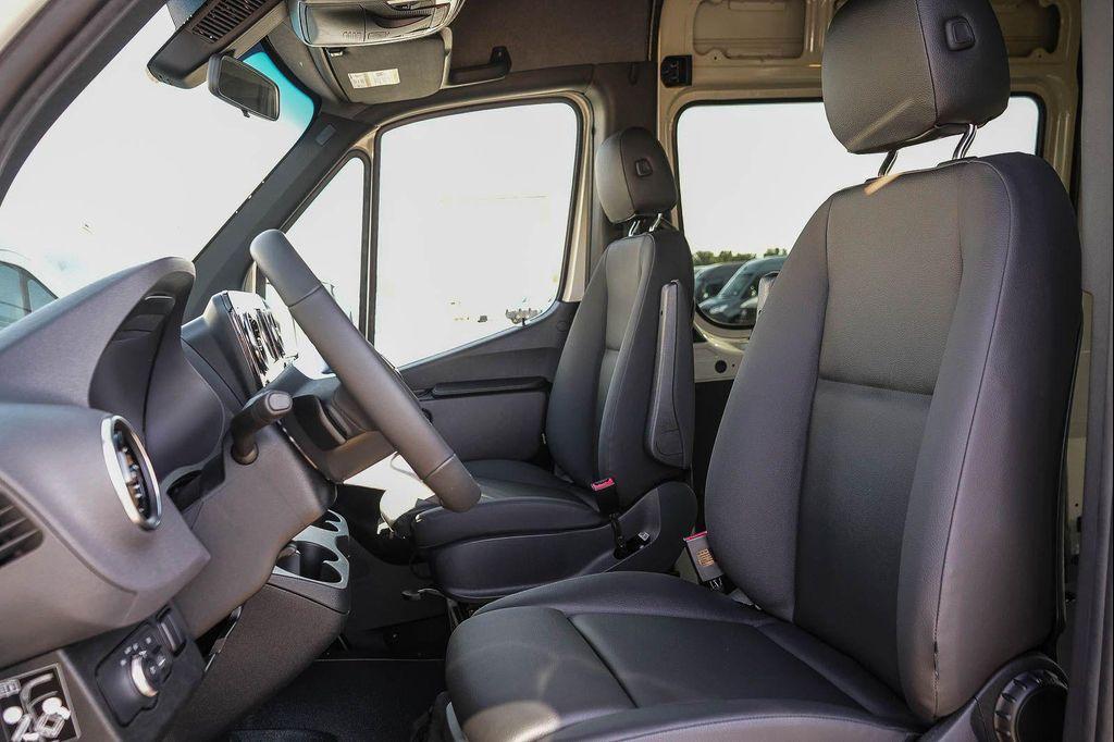 new 2026 Mercedes-Benz Sprinter 2500 car, priced at $74,582