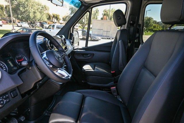 new 2025 Mercedes-Benz Sprinter 2500 car, priced at $75,064