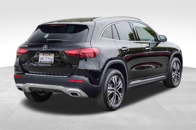 used 2025 Mercedes-Benz GLA 250 car, priced at $37,996