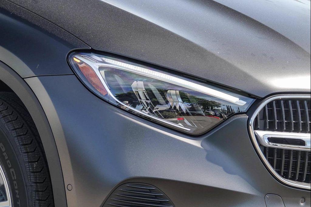 new 2026 Mercedes-Benz GLC 300 car, priced at $59,200