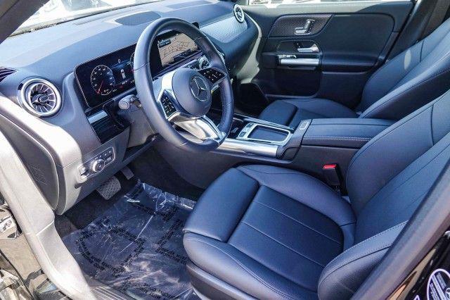 used 2025 Mercedes-Benz GLA 250 car, priced at $39,996