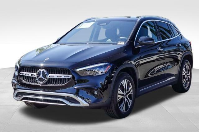 used 2025 Mercedes-Benz GLA 250 car, priced at $39,996
