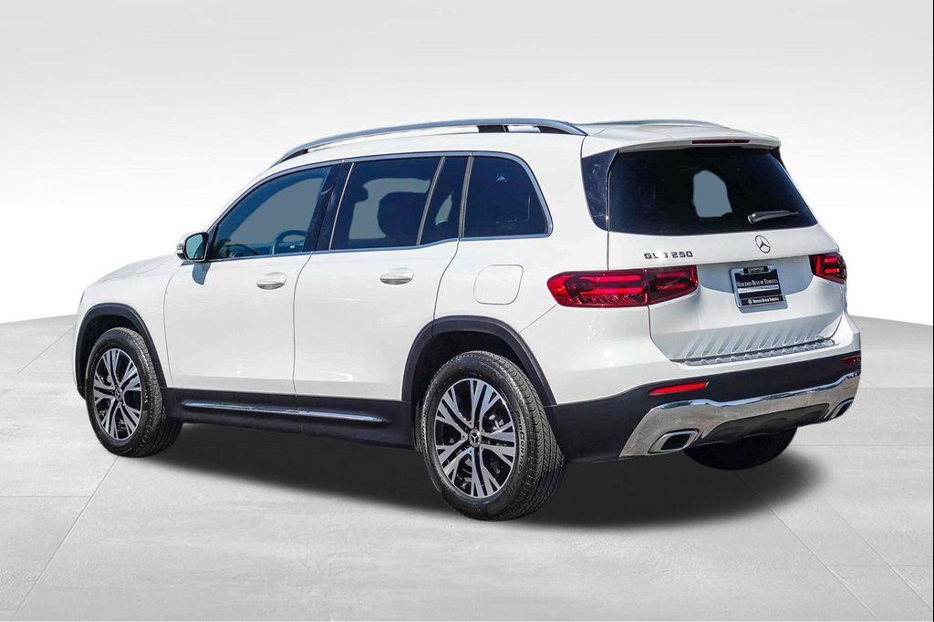 used 2026 Mercedes-Benz GLB 250 car, priced at $43,991