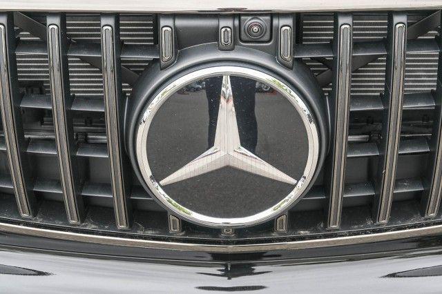 new 2025 Mercedes-Benz AMG S 63 E car, priced at $192,445