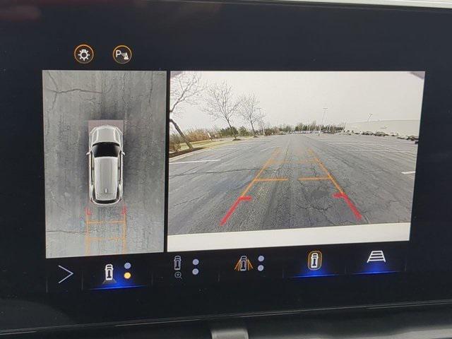 used 2025 Chevrolet Equinox car, priced at $27,500