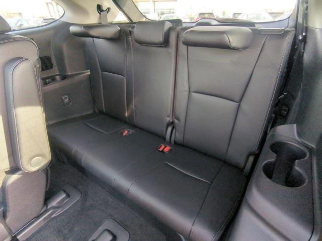 used 2025 Toyota Highlander car, priced at $51,900