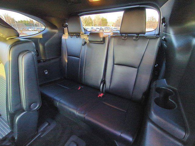 used 2024 Toyota Highlander car, priced at $43,916