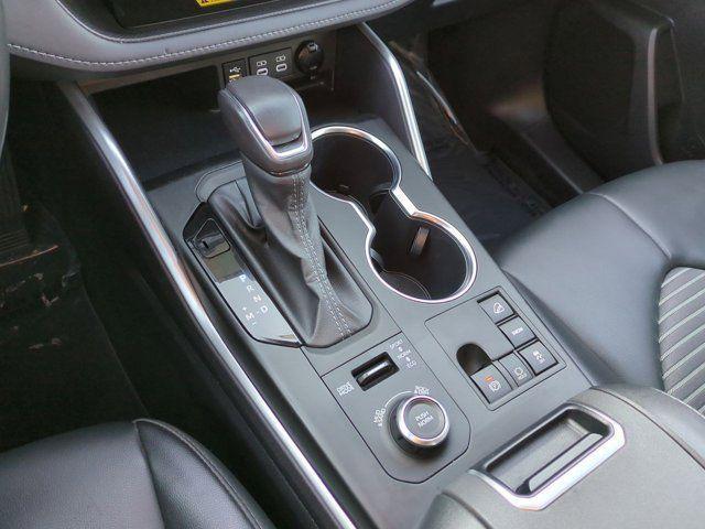 used 2024 Toyota Highlander car, priced at $43,916