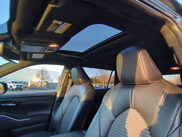 used 2024 Toyota Highlander car, priced at $43,916