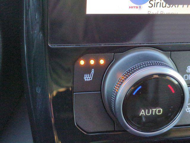 used 2024 Toyota Highlander car, priced at $43,916