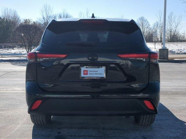 used 2023 Toyota Highlander car, priced at $34,995