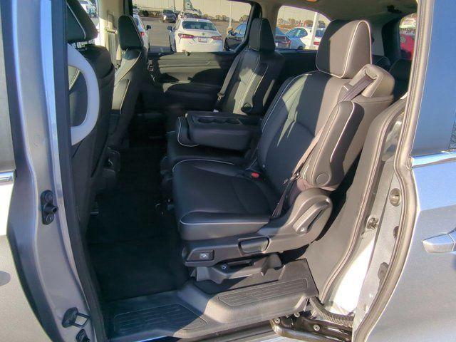 used 2025 Honda Odyssey car, priced at $43,998