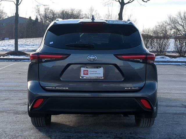 used 2024 Toyota Highlander car, priced at $41,870