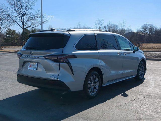 used 2024 Toyota Sienna car, priced at $38,500