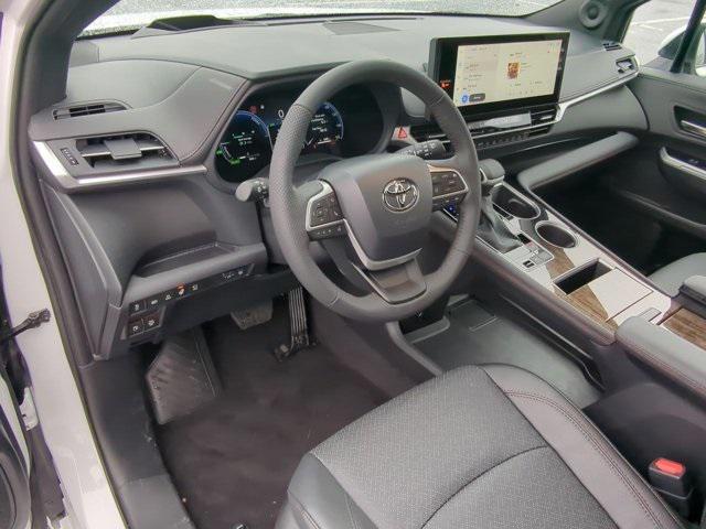 used 2025 Toyota Sienna car, priced at $58,900