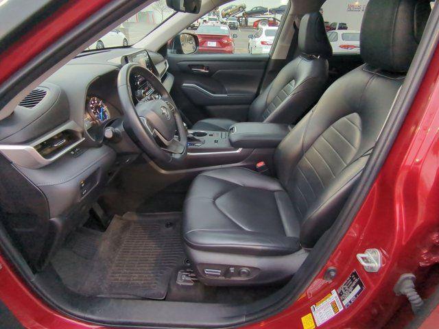 used 2022 Toyota Highlander Hybrid car, priced at $37,220