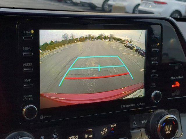 used 2022 Toyota Highlander Hybrid car, priced at $37,220