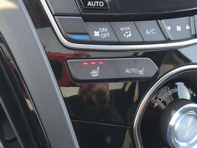 used 2025 Acura RDX car, priced at $39,900