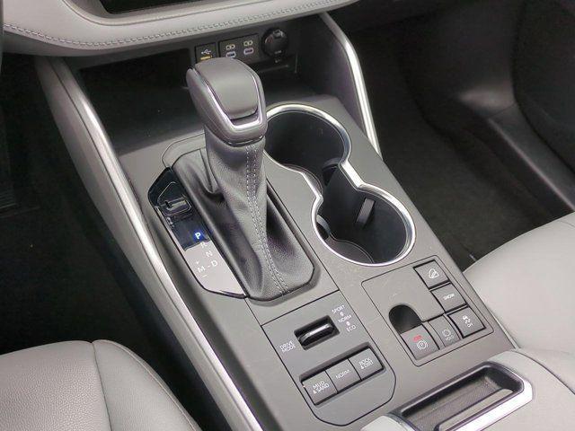 used 2023 Toyota Highlander car, priced at $40,274