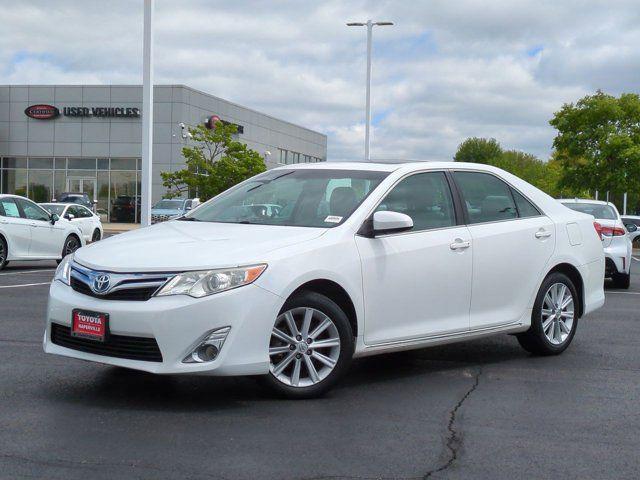 used 2014 Toyota Camry Hybrid car, priced at $14,538