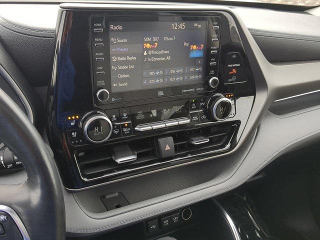 used 2020 Toyota Highlander car, priced at $23,900