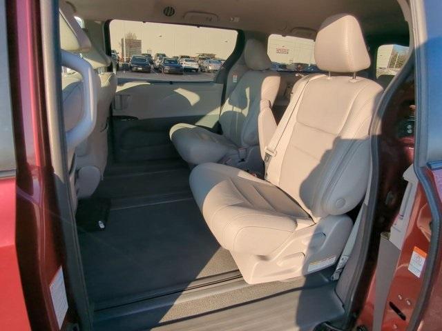 used 2020 Toyota Sienna car, priced at $27,900