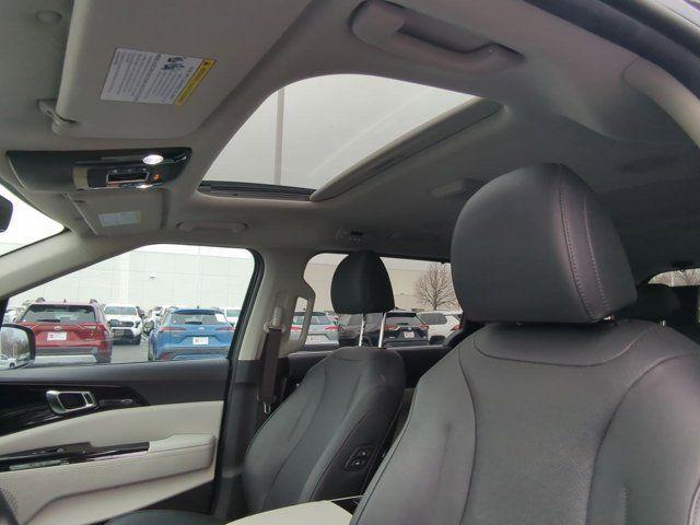 used 2024 Kia Carnival car, priced at $40,961