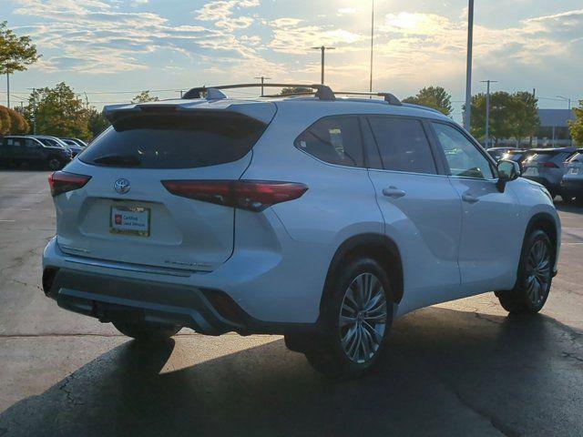 used 2021 Toyota Highlander car, priced at $34,725