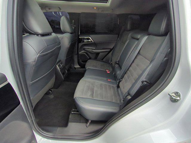 used 2024 Mitsubishi Outlander car, priced at $23,066