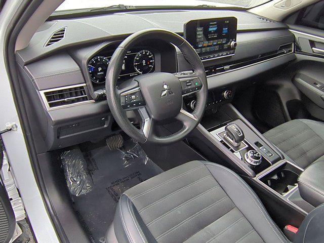 used 2024 Mitsubishi Outlander car, priced at $23,066