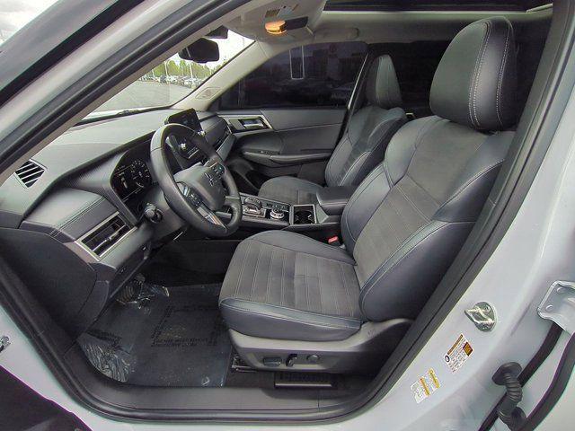used 2024 Mitsubishi Outlander car, priced at $23,066